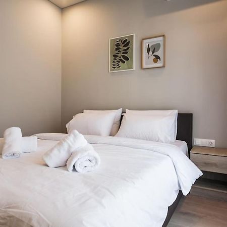 Piraeus Deluxe 2Bdr Apt - Near Metro And Port Extérieur photo