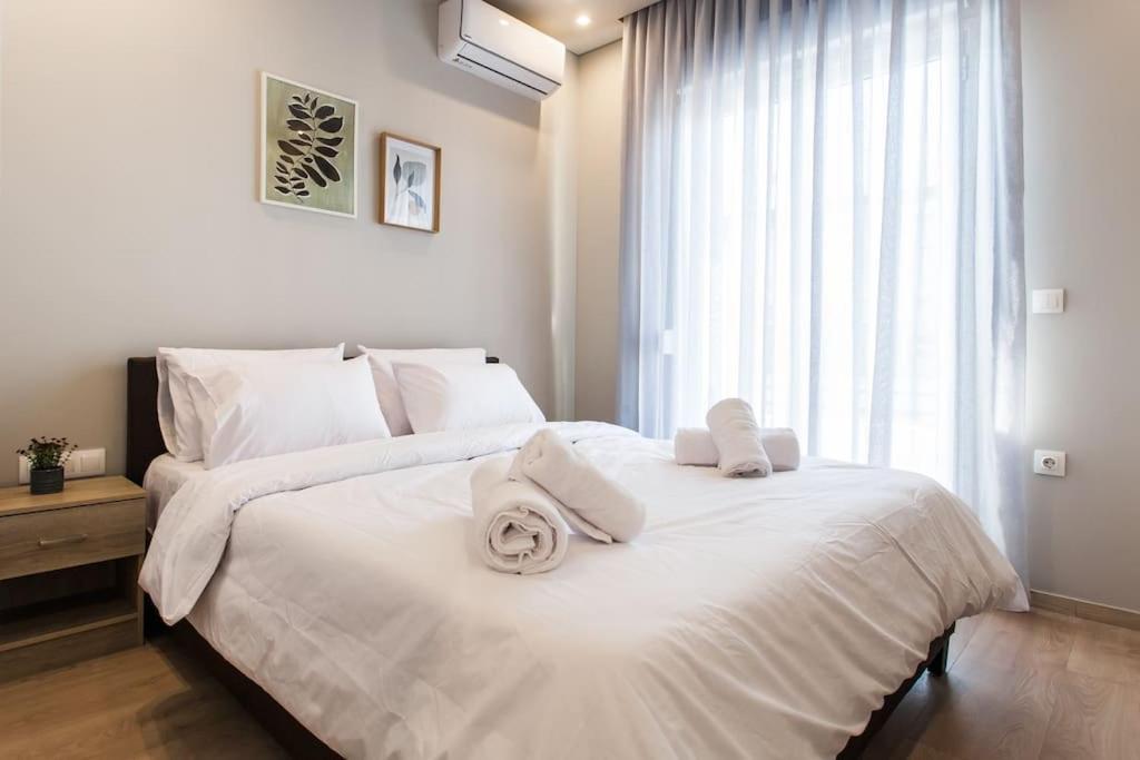 Piraeus Deluxe 2Bdr Apt - Near Metro And Port Extérieur photo