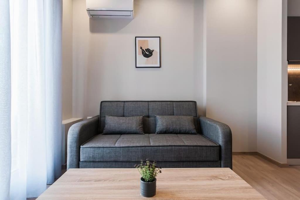Piraeus Deluxe 2Bdr Apt - Near Metro And Port Extérieur photo