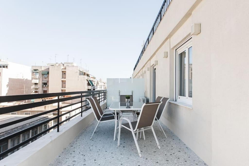 Piraeus Deluxe 2Bdr Apt - Near Metro And Port Extérieur photo